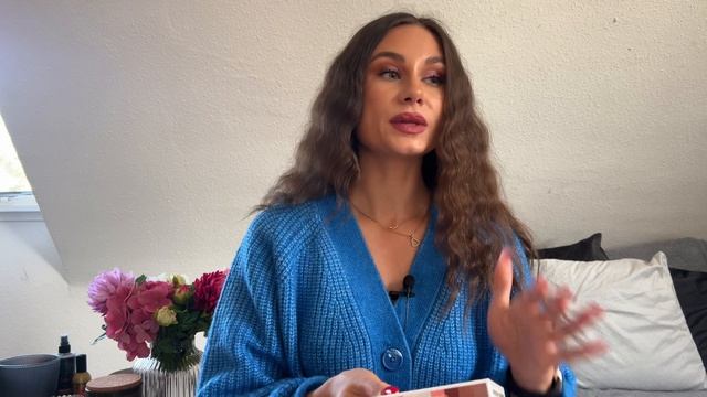 Покупки люксовой косметики Dior, Charlotte Tilbury смотреть онлайн