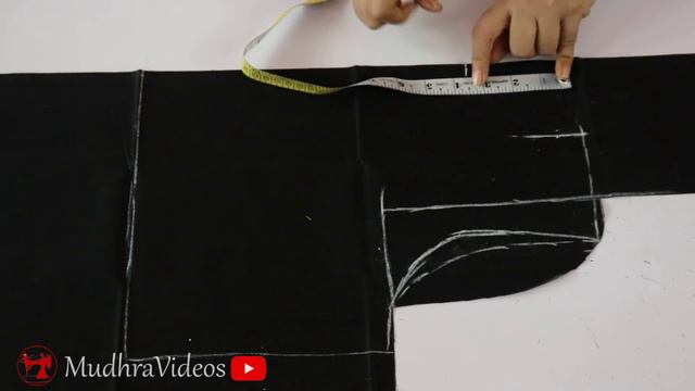 Designer Peter Pan Blouse Cutting తెలుగులో | Design Blouse #mudhravideos #onlinetailoringclasses смотреть онлайн