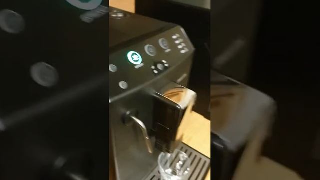 Кафемашина Philips 1 making coffee смотреть онлайн