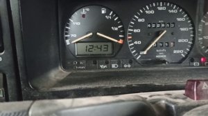 Лопнул датчик давления масла на головке Пассата Б 3.