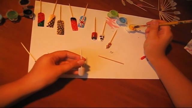 Учимся делать рисунки на ногтях видео.как научиться рисовать на ногтях.Подарки Поделки с детьми!