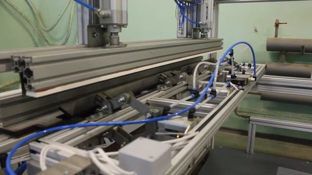 Автомат для изготовления полиэтиленовых вкладышей смотреть онлайн