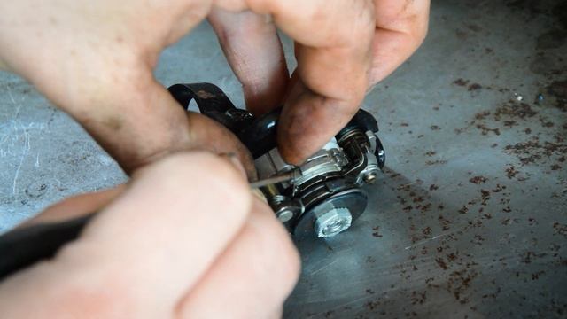 Diagnose & Fix Shimano Altus Shifters - Not Working / Sticky