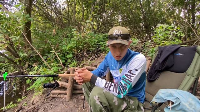 Половил в своем секретном месте| Наловил чутка плотвы| Лещ ушел| смотреть онлайн