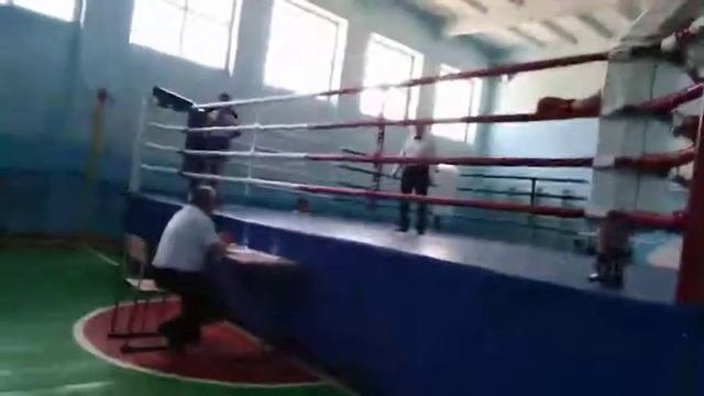 Бокс. 12-13лет низкий против высокого смотреть онлайн