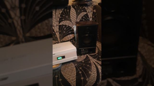 Усилитель от пенсионера. Дома скучно. смотреть онлайн