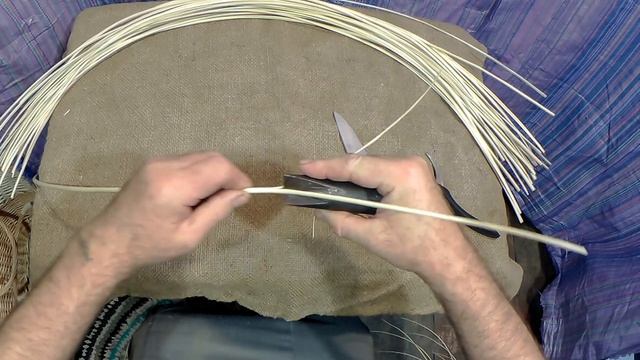 Делаю ленту на небольшую круглую корзину. смотреть онлайн