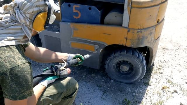 Очистка электрокар от старой краски смотреть онлайн