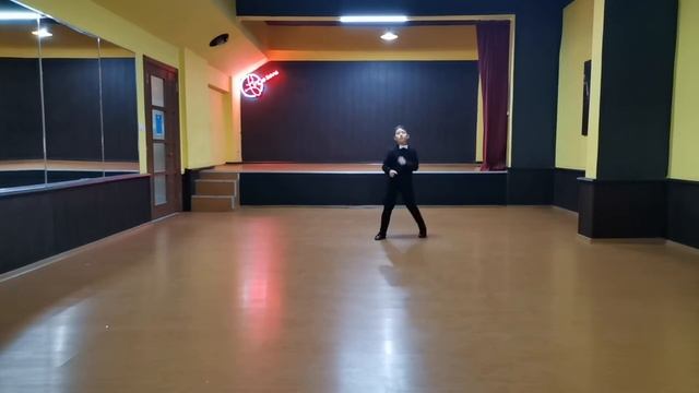 ARAS BARBAROS - ONLINE BACHATA COMPETITION - MİNİKLER SOLO MEN смотреть онлайн