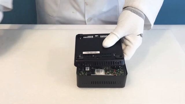 MSi Cubi. Montaje del mini pc paso a paso en dos minutos. смотреть онлайн