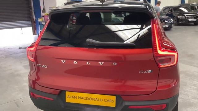Volvo XC40 D4 AWD смотреть онлайн