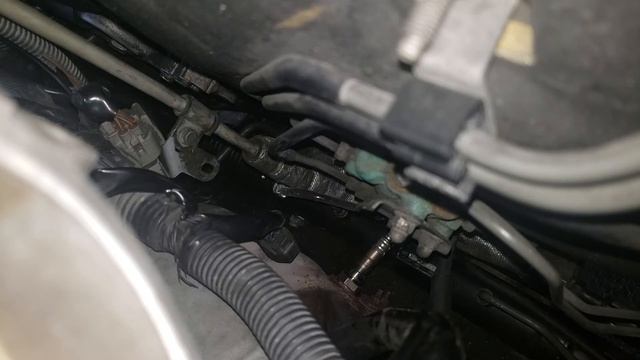 Installing Bank 1 Sensor 1 A/F Sensor on 1999 Lexus ES 300 to fix P1133 P1135 смотреть онлайн