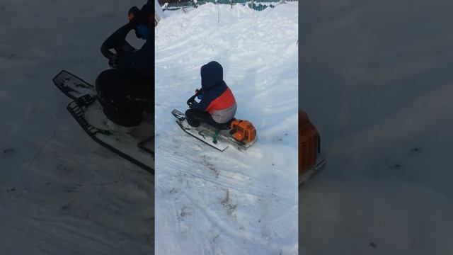 детский снегоход из снегоката (покатушки) 2 смотреть онлайн