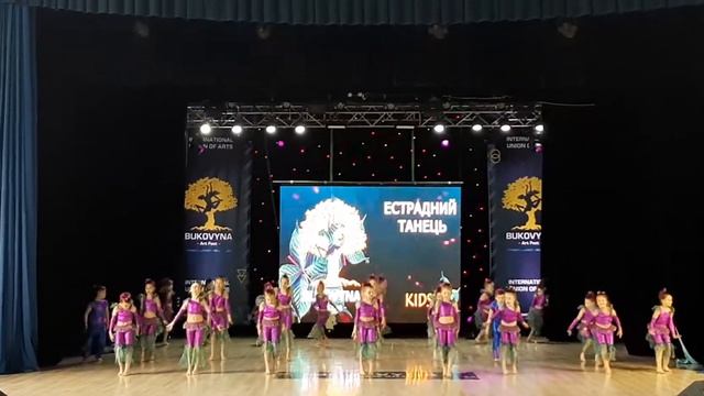 Китайский павлин смотреть онлайн