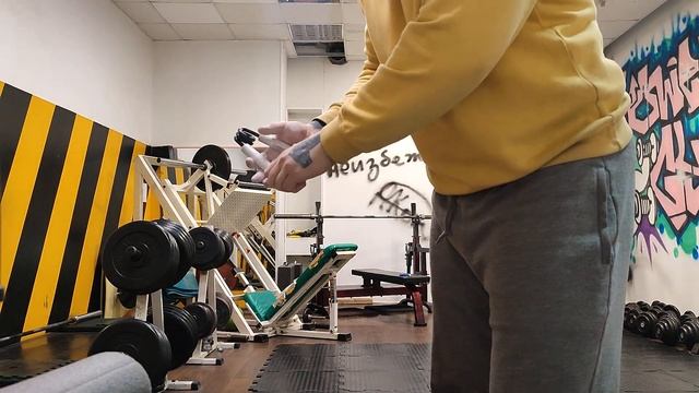 Пытаюсь закрыть HEAVY GRIP 300 с упаковки. смотреть онлайн