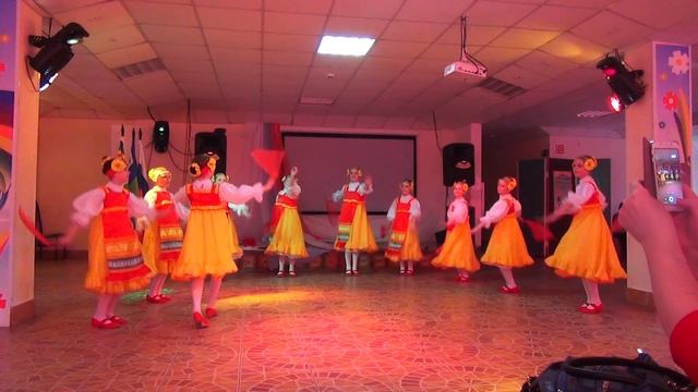хоровод пляска смотреть онлайн
