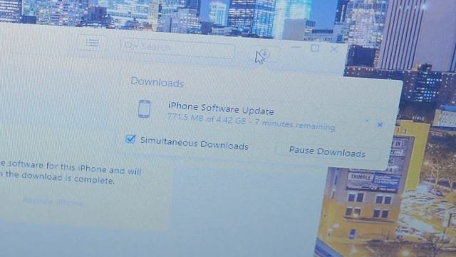 Installing iOS 15 Developer Beta 1 on an iPhone 6s but Everything Goes Wrong… смотреть онлайн