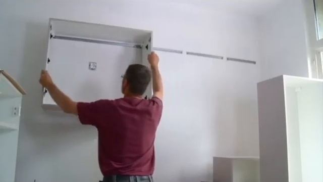 Сборка кухни своими руками. Видео обзор