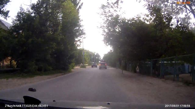 Знаки скрыты за деревьями смотреть онлайн