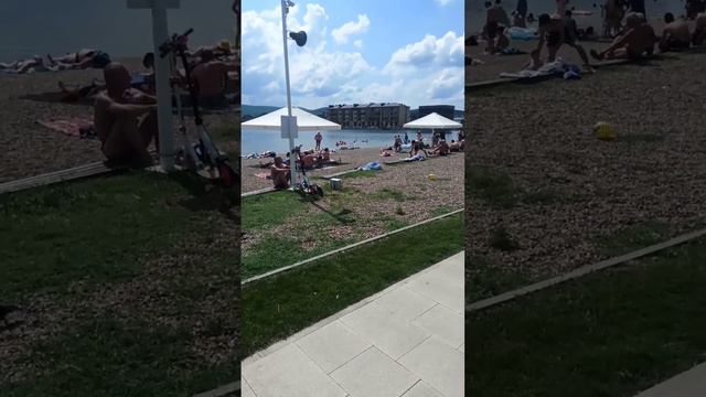 Озеро Горячего Ключа. вода ещё прозрачная и чистая смотреть онлайн