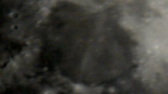 Луна через фотоаппарат 1000 мм MOON 2011 EOS - 1000mm смотреть онлайн