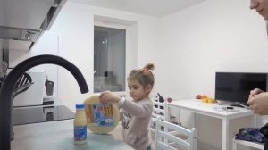VLOG У Насти ожил огромный медведь