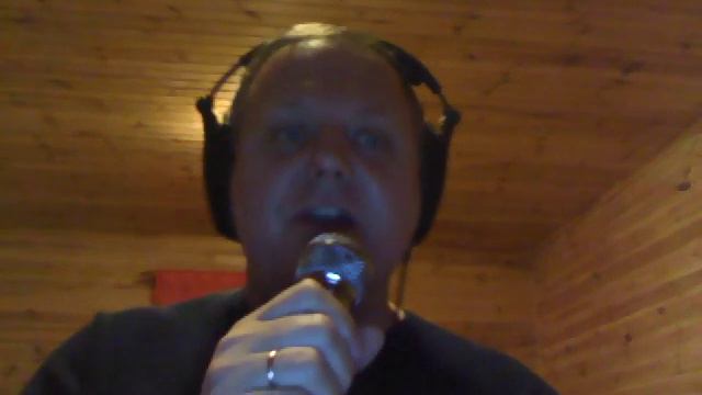 Караоке онлайн. Земляне - Маленький кораблик (b-track.com) смотреть онлайн