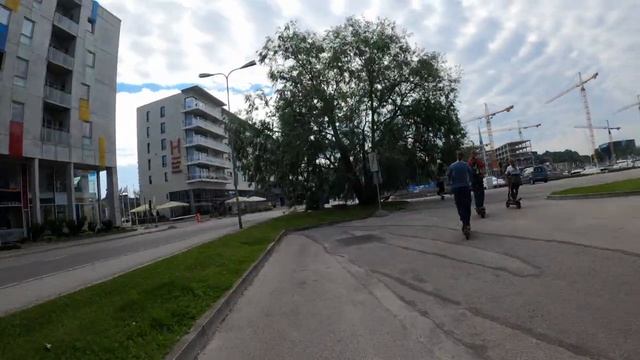 Нарезка старых видео Электро - Таллинна и другие.09.11.2023 смотреть онлайн
