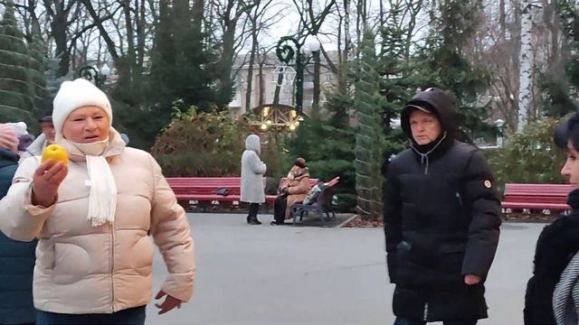 ТЫ ГОРДАЯ!???/ТАНЦЫ В ПАРКЕ ГОРЬКОГО ХАРЬКОВ ДЕКАБРЬ 2021 смотреть онлайн