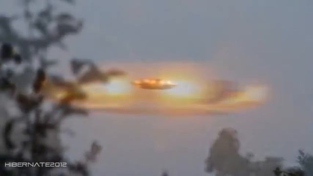 Two Ufo 2 UFO ofer China!! Crystal Ufo смотреть онлайн