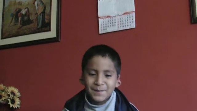PIERO SE DOBLA LAS OREJAS - PIERO DOUBLES THE EARS смотреть онлайн