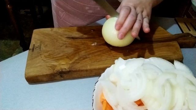 Изумительно вкусное жаркое. Куриная печень и картофель? смотреть онлайн