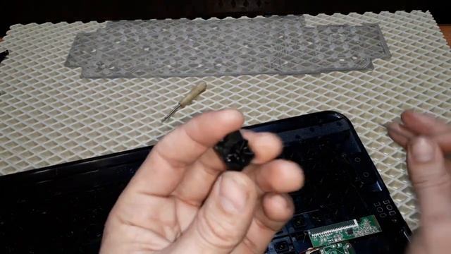 Как разобрать и почистить клавиатуру? смотреть онлайн