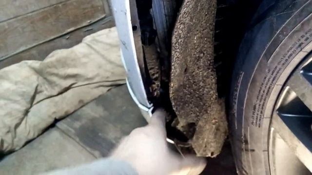 Как снять бампер на Ауди Q7