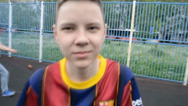 НАКЛБОЛ САМЫМ СТРАННЫМ МЯЧОМ | КАК БИТЬ НАКЛБОЛ смотреть онлайн