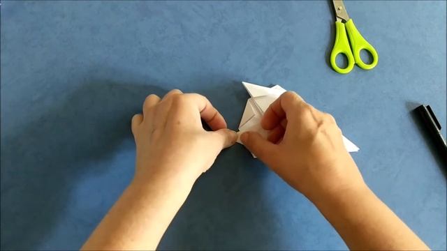 Ужасное привидение из бумаги оригами. Поделка на Хэллоуин. Origami paper ghost. Halloween Craft смотреть онлайн