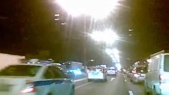 Почему мы так долго стоим в пробках( ГАИ на дорогах) смотреть онлайн