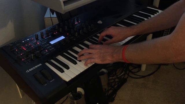 Access Virus TI Arpeggiator Demo смотреть онлайн
