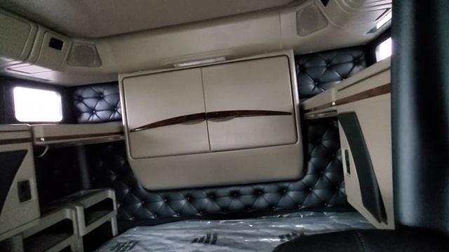 Our Last New International 9900i Eagle Trim. Last Of It's Kind!!! The Perfect Owner Operator Truck