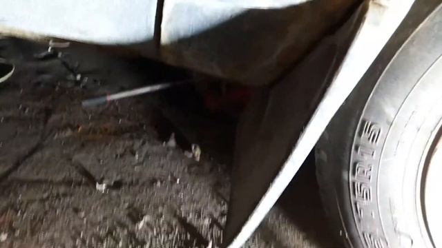 Как снять переднее крыло на ВАЗ 2123 смотреть онлайн