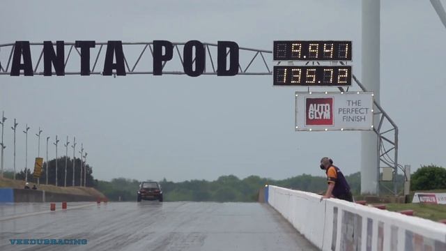 AUDI QUATTRO POWERED RWD VW MK1 GOLF - 9.55 @ 140MPH смотреть онлайн