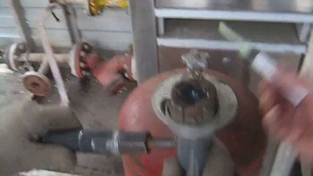 Заправка баллона с газом. Катализатор горения топлива смотреть онлайн