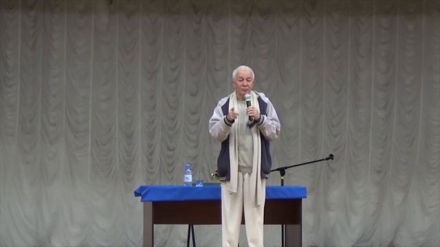Как заставить себя вставать рано? смотреть онлайн