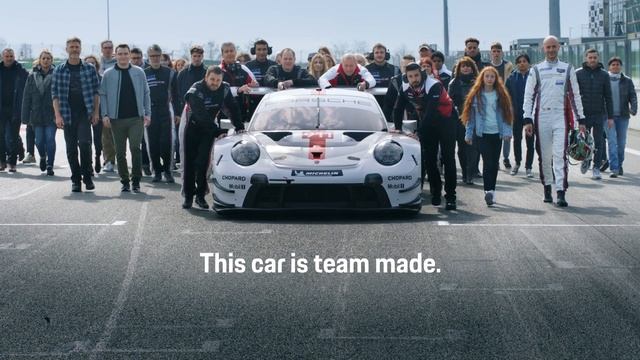 The new Porsche 911 RSR for Enthusiasts смотреть онлайн