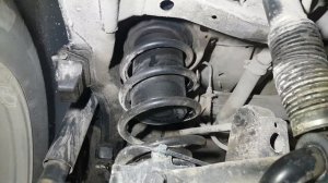 Land Cruiser Prado 150?.  Необычная доработка пружинной подвески, пружины + пневматики? Ваше мнение