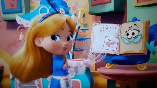dumbo and timothy mouse react to Alice's wonderland bakery trailer. смотреть онлайн