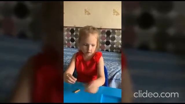 Занятие по лепке для первой младшей группы «Морковка для зайчика» смотреть онлайн