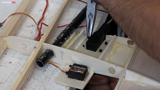 VIPERJET MK2 RC airplane build video by Ramy RC, Part 1 смотреть онлайн