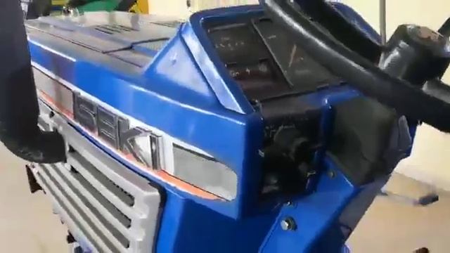 Краткий видеообзор полноприводного трактора ISEKI TL2500 смотреть онлайн