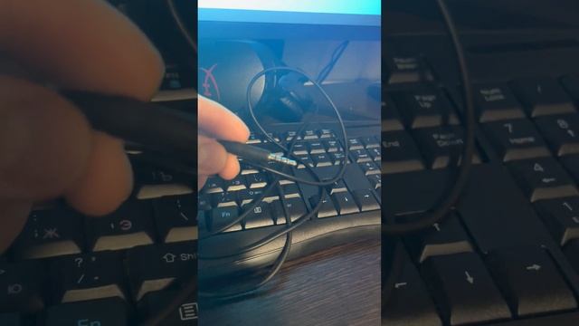 проблема подключения микрофона с наушниками смотреть онлайн